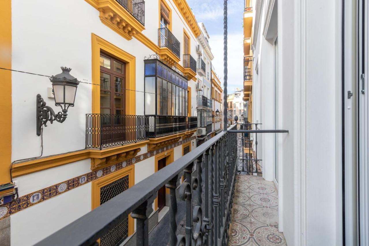 Harinas Central Apartments By Valcambre Sevilla Buitenkant foto