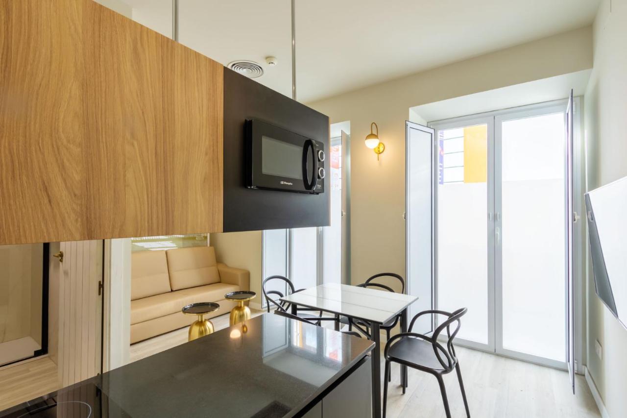 Harinas Central Apartments By Valcambre Sevilla Buitenkant foto